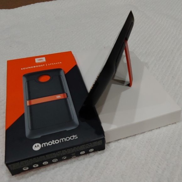Motomods JBL Soundboost Speaker!!! - Picture 7 of 8